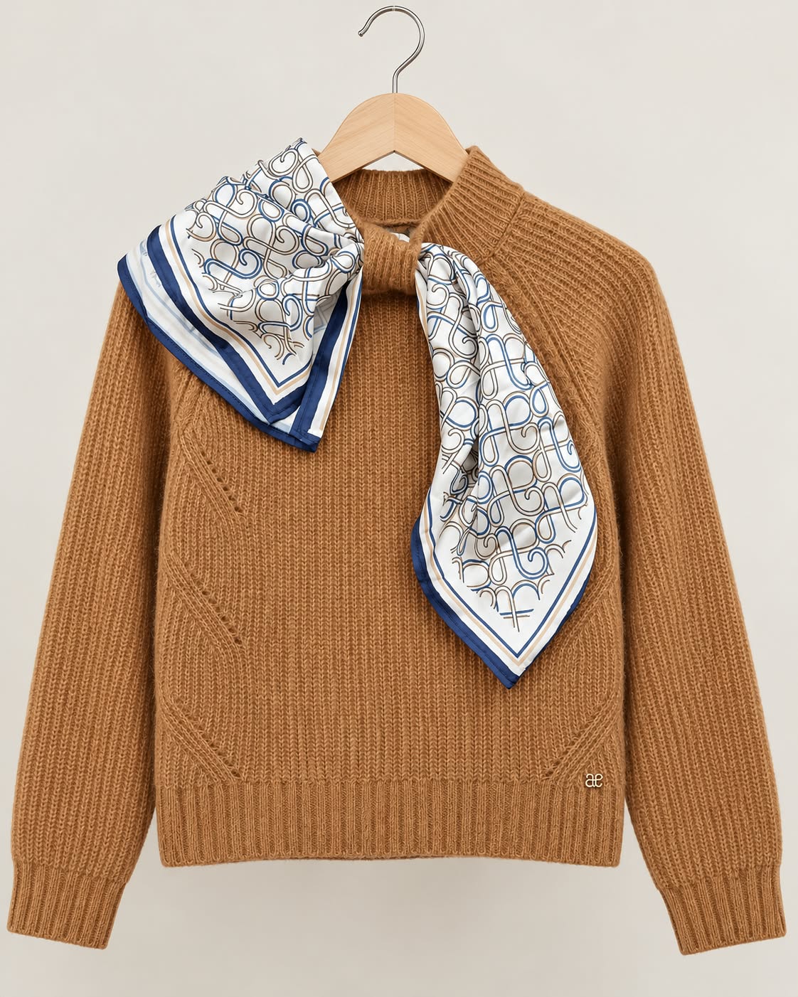 Maglioncino foulard