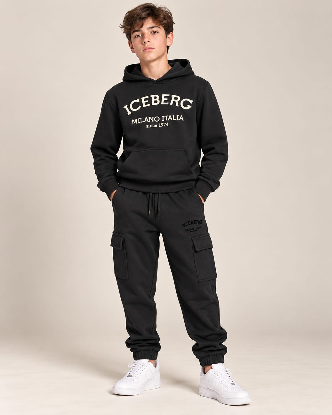 Pantalone con tasconi