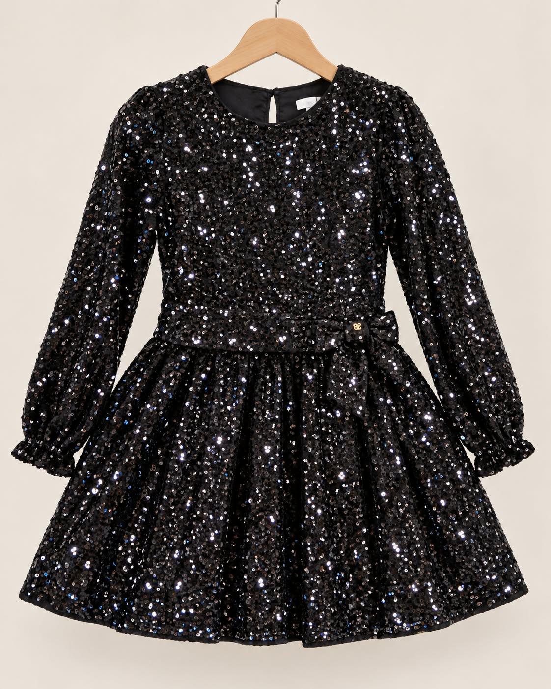 Abito nero paillettes